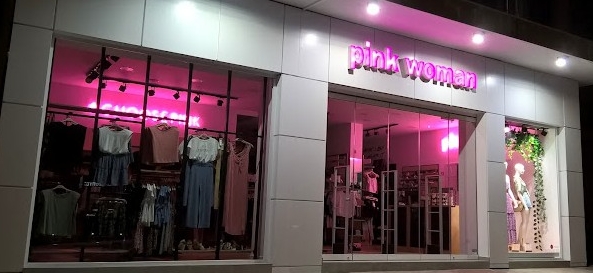 Pink Woman Καταστήματα